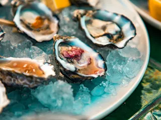 Oysters on the half shell on crushed ice